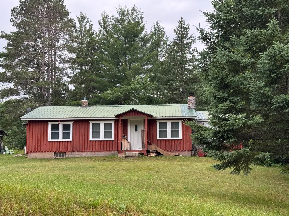 N8725 Caldron Falls Rd, Stephenson, WI 54114 - #1