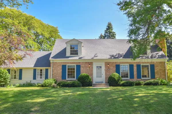 7758 N Berwyn Ave, Glendale, WI 53209