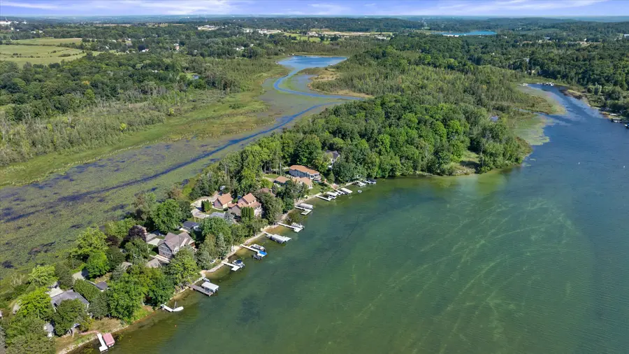 6086 N Lake Dr, West Bend, WI 53095 - #3