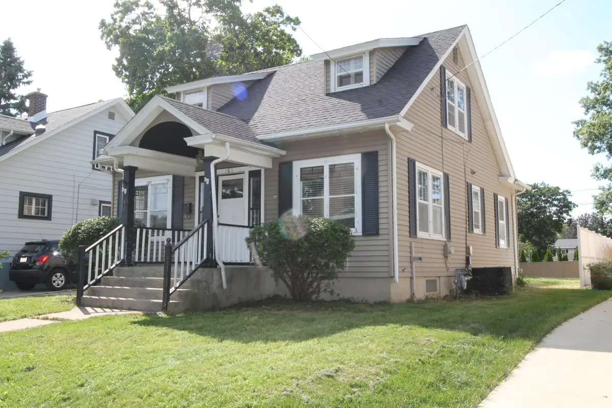 181 Kendall St, Burlington, WI 53105 - #1