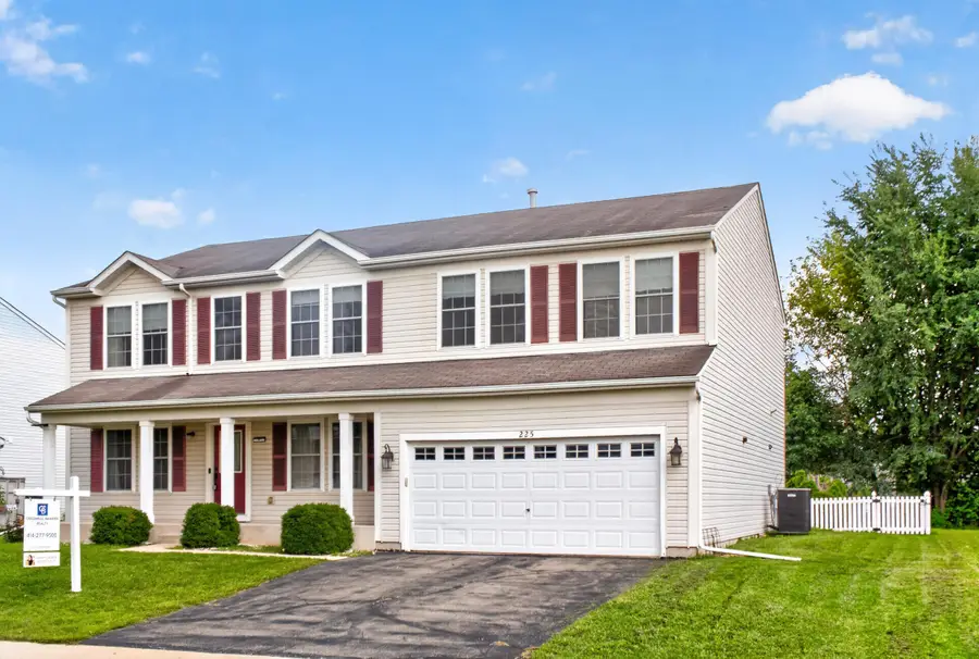 225 S Ash Ln, Whitewater, WI 53190 - #3