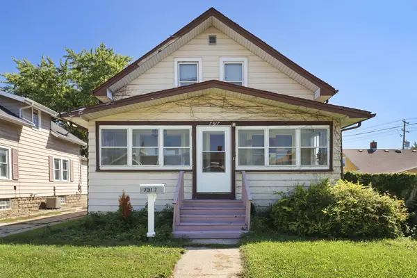 7317 38th Ave, Kenosha, WI 53142
