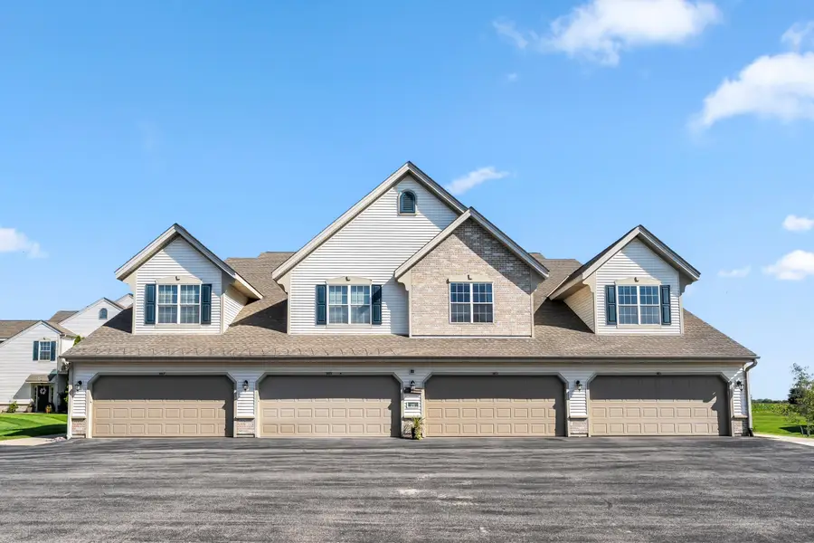 981 Hastings Ct, Mount Pleasant, WI 53406 - #3