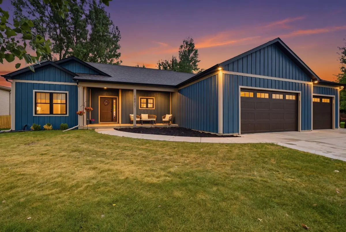 10027 Camelot Dr, Mount Pleasant, WI 53406 - #1