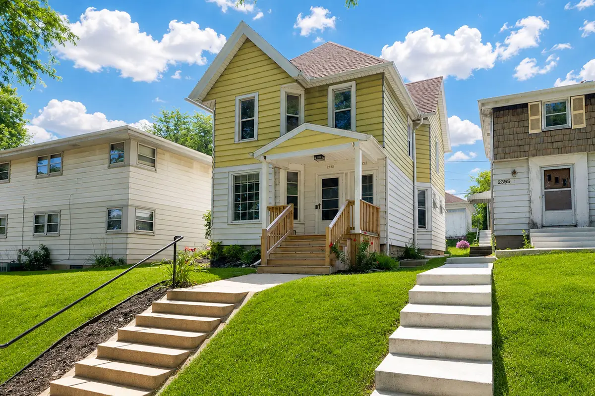 2357 E Oklahoma Ave, Milwaukee, WI 53207 - #1