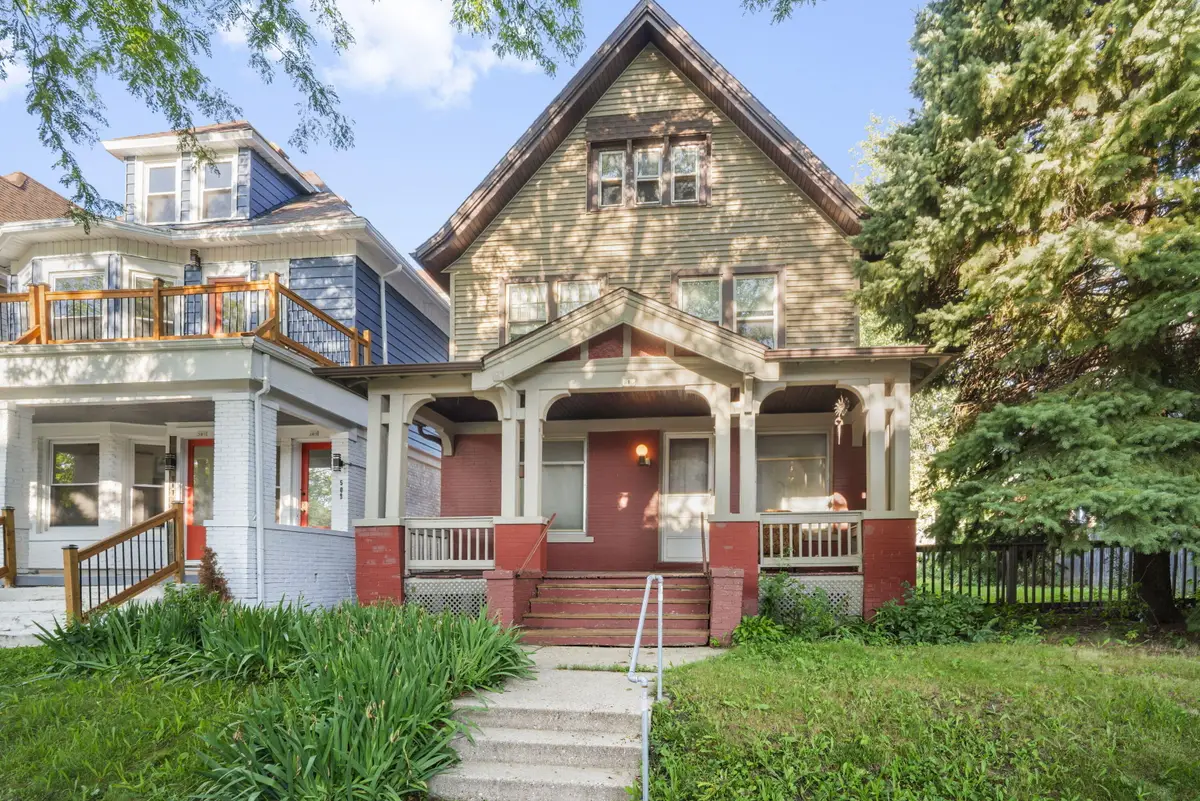 513 N 31st St, Milwaukee, WI 53208 - #1