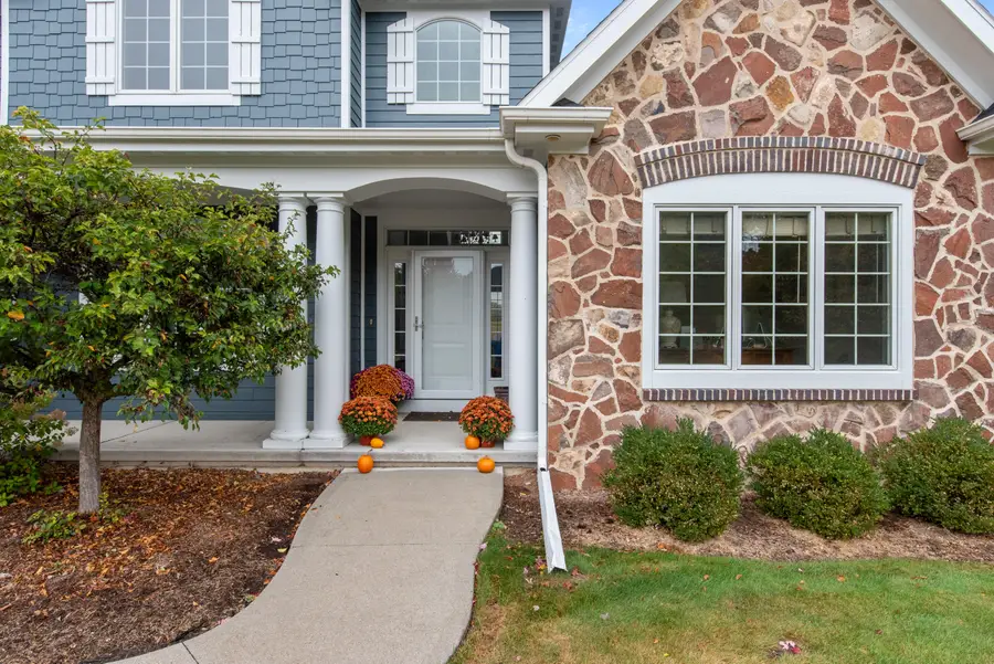 280 Settlers Cir, Sheboygan Falls, WI 53085 - #3