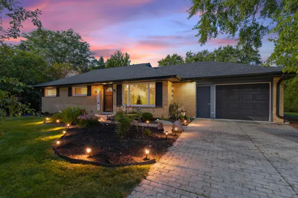 15440 Mt Vernon Ave, Brookfield, WI 53005