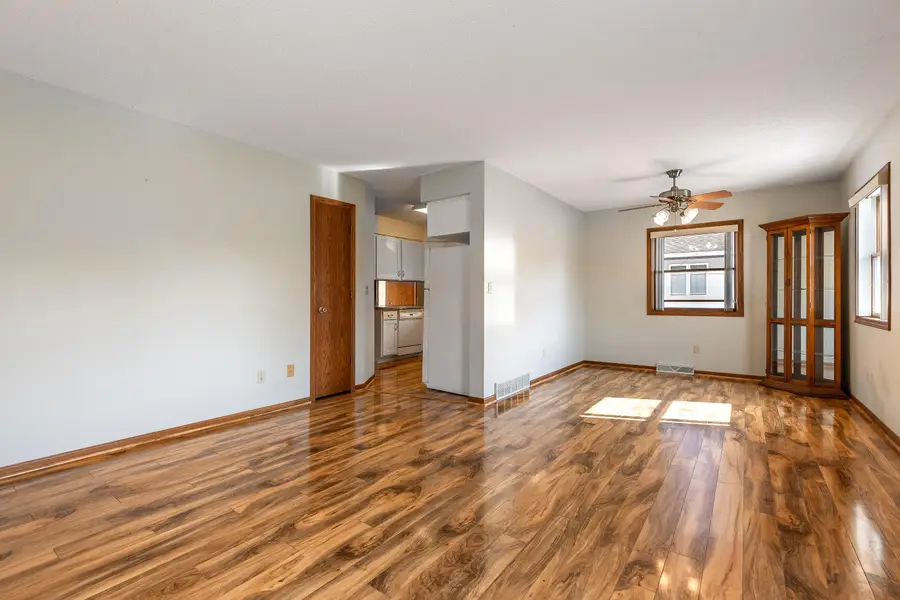 3450 Woodbridge Ct, La Crosse, WI 54601 - #3