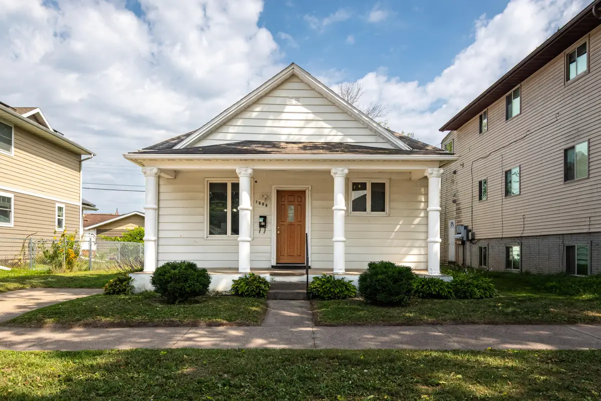1009 5th Ave S, La Crosse, WI 54601 - #1
