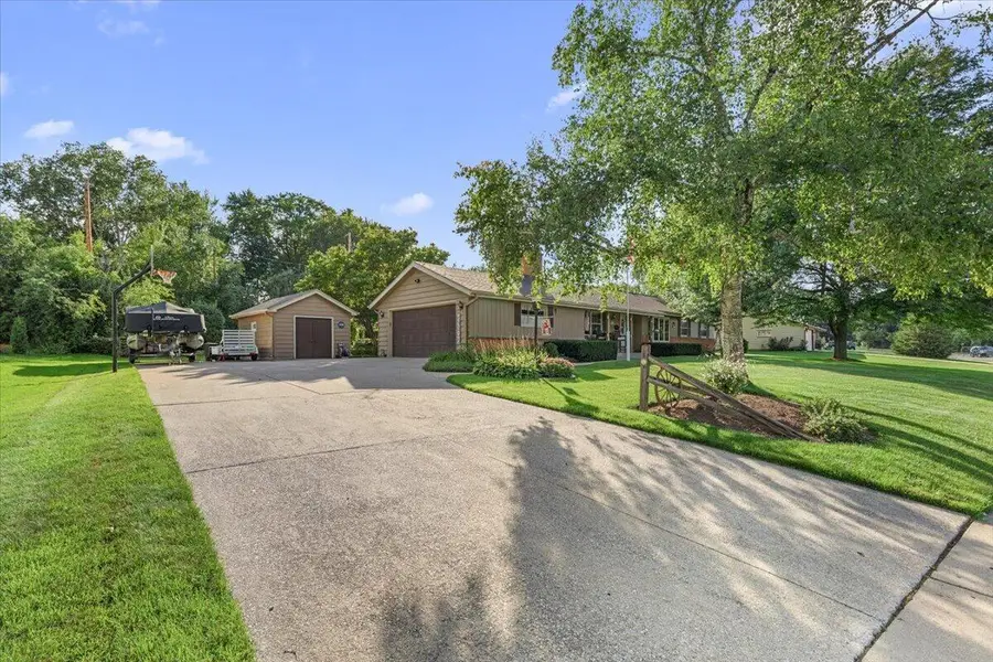 N83W14201 Menomonee Ave, Menomonee Falls, WI 53051 - #3