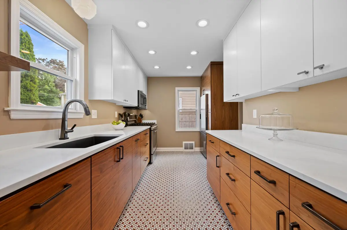 3436 S Adams Ave, Milwaukee, WI 53207 - #1