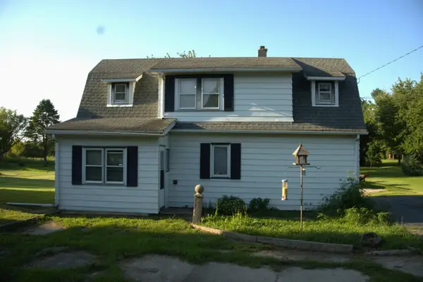 7816 12th St, Somers, WI 53144