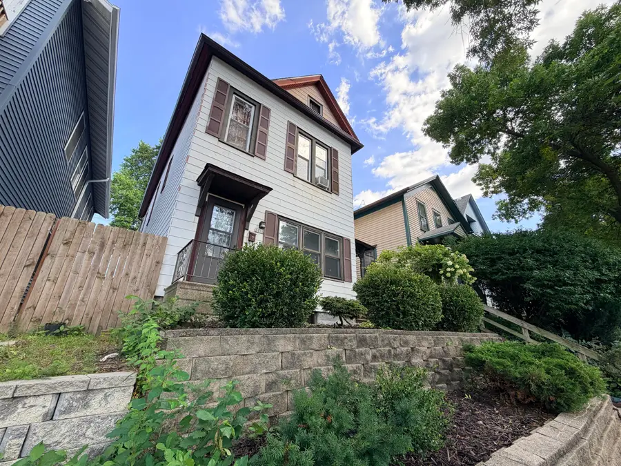2416 S Burrell St, Milwaukee, WI 53207 - #2