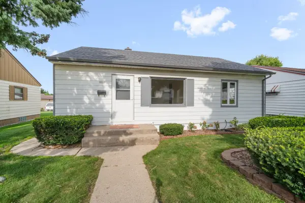 3211 S 68th St, Milwaukee, WI 53219