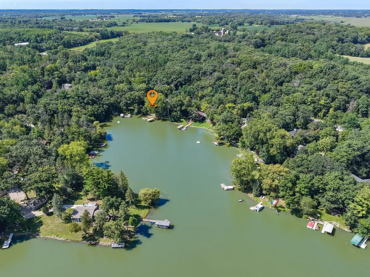 N7718 Kettle Moraine Dr, Whitewater, WI 53190 - #1