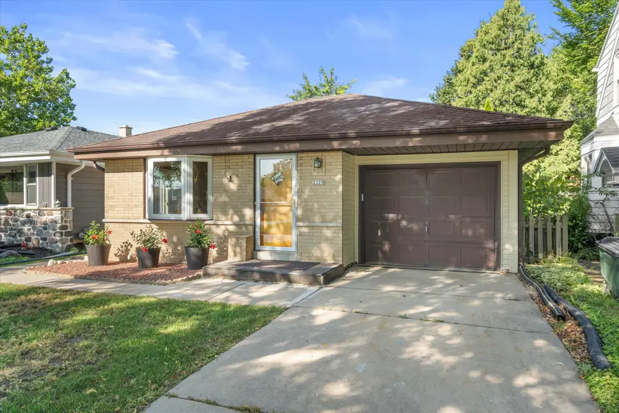 2329 N 115th St, Wauwatosa, WI 53226 - #3