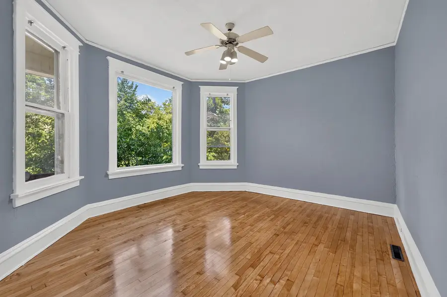 3238 N Cambridge Ave, Milwaukee, WI 53211 - #3