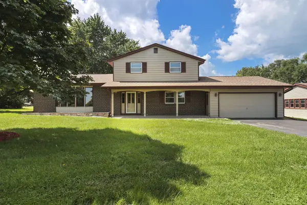 6124 104th Ave, Somers, WI 53142