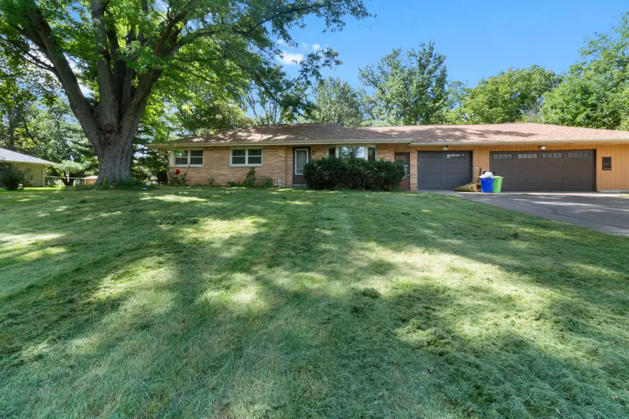 W222N8351 Plainview Pkwy, Lisbon, WI 53089 - #2