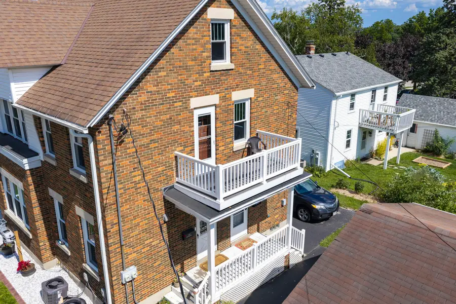 1517 Monroe St, West Bend, WI 53090 - #3