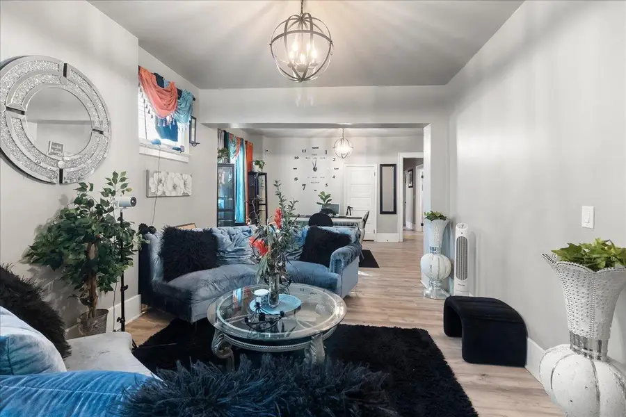 2829 W Juneau Ave, Milwaukee, WI 53208 - #3