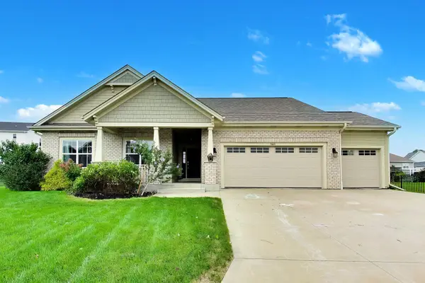 7884 Fredricksburg Ct, Bristol, WI 53104