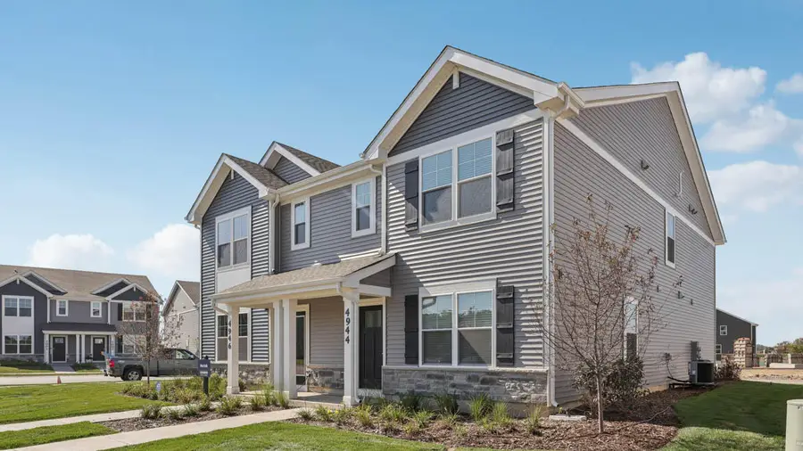 814 Heartland Dr, Burlington, WI 53105 - #3