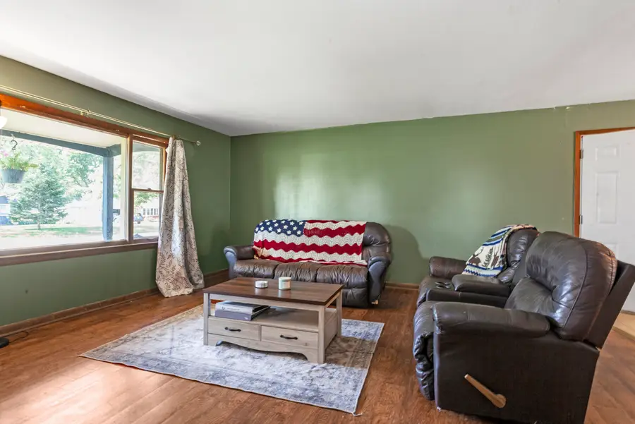 891 E Daffodil Ln, Beloit, WI 53511 - #3