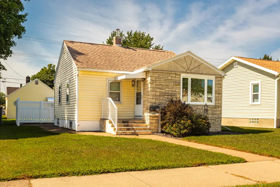1814 19th St S, La Crosse, WI 54601 - #2