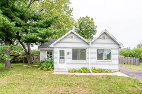 24824 69th St, Paddock Lake, WI 53168
