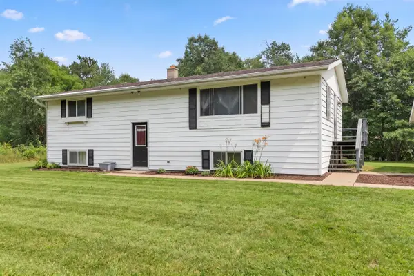 N10130 Buckeye Dr, Necedah, WI 54646