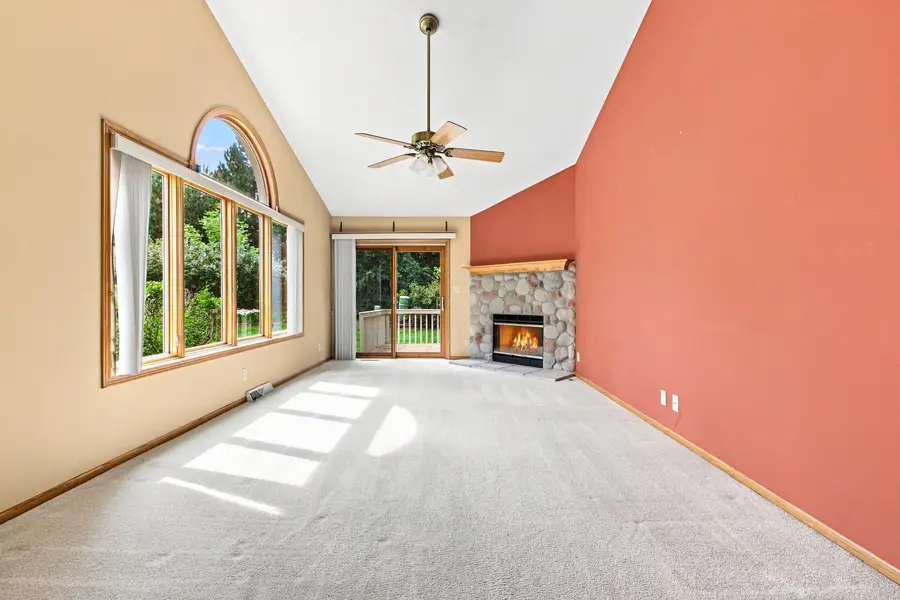 N34W23895 Grace Ave, Pewaukee, WI 53072 - #3