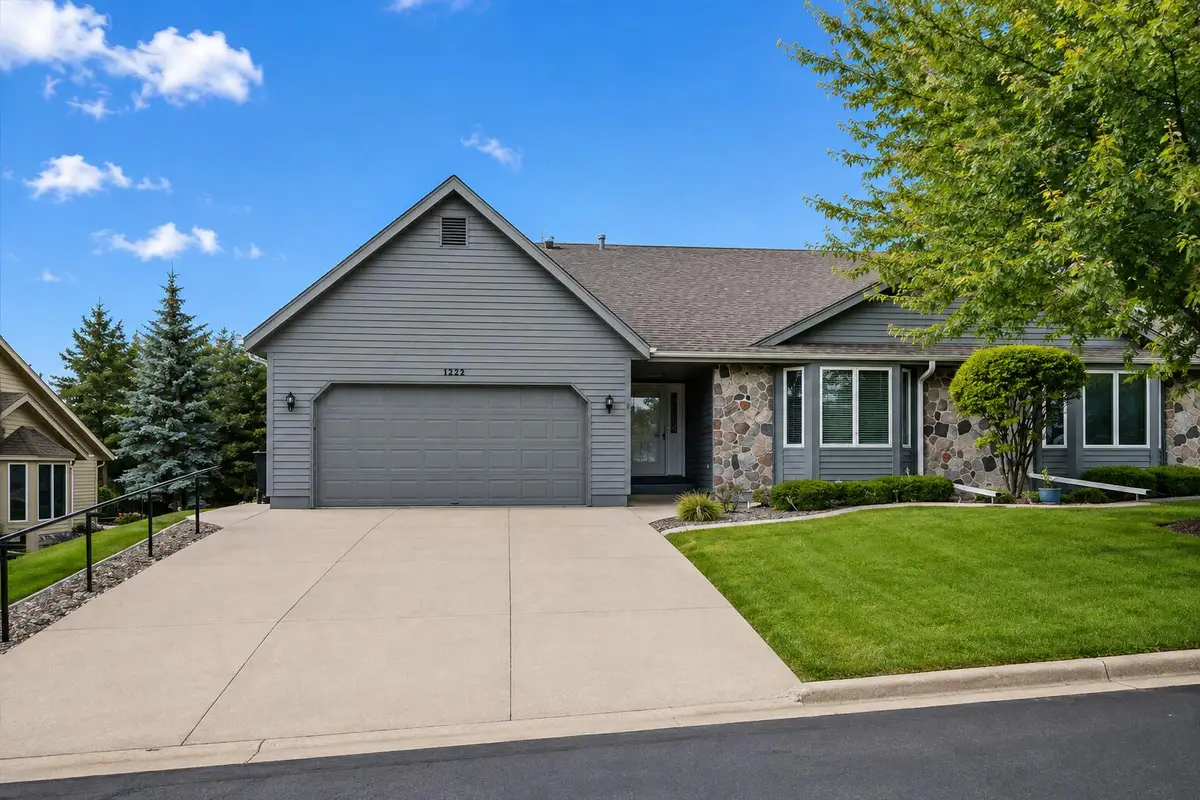 1222 Hidden Fields Dr, West Bend, WI 53095 - #1