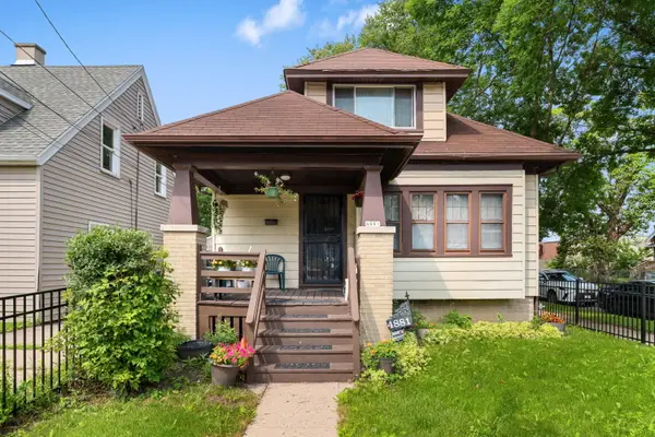 4881 N 27th St, Milwaukee, WI 53209