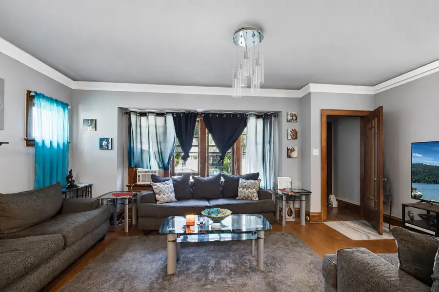 3800 N 24th Pl, Milwaukee, WI 53206 - #2