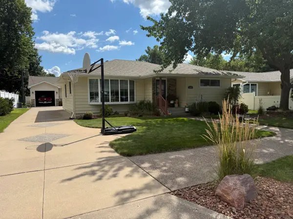 3167 26th St S, La Crosse, WI 54601