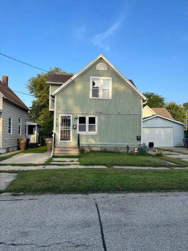 4119 6th Ave, Kenosha, WI 53140