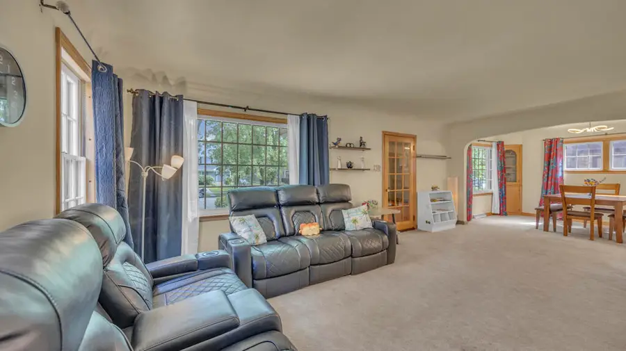 2426 N 9th St, Sheboygan, WI 53083 - #3