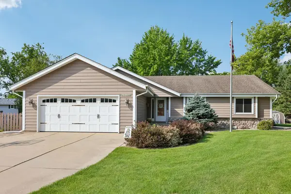 N71W23289 Keystone Dr, Sussex, WI 53089