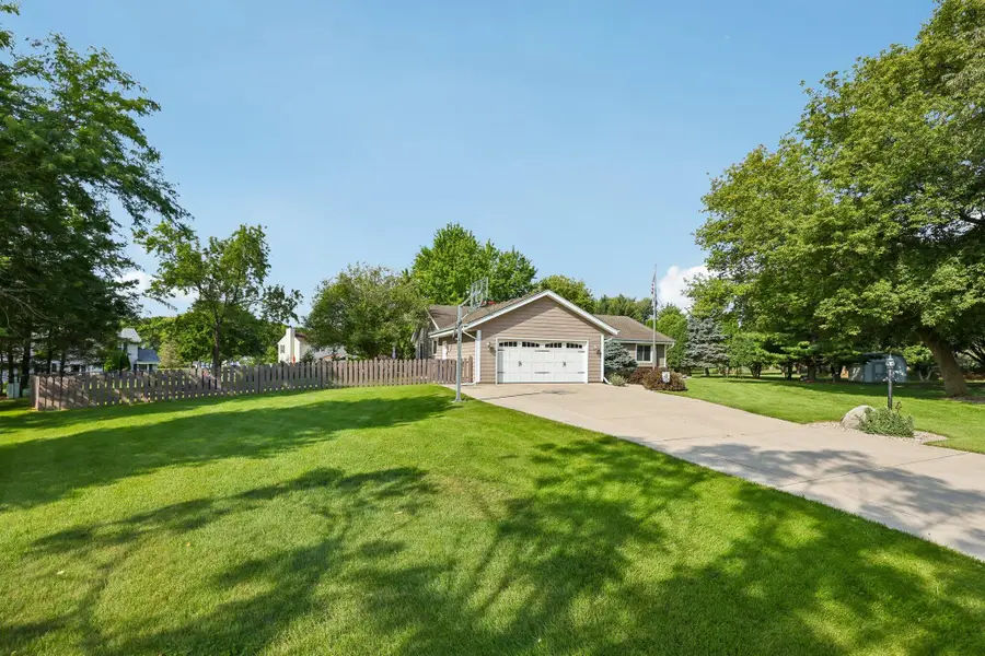 N71W23289 Keystone Dr, Sussex, WI 53089 - #3