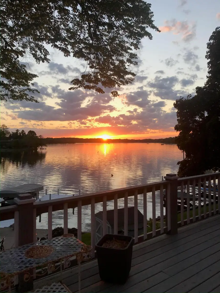 N9129 East Shore Rd, East Troy, WI 53120 - #2