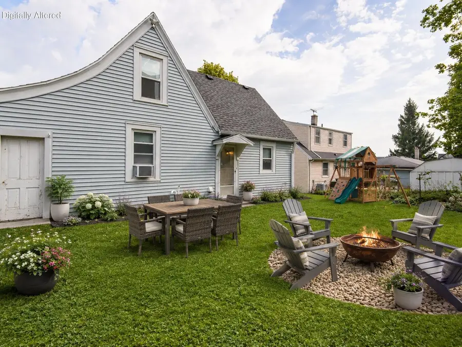 2101 Oaklawn Ave, Waukesha, WI 53188 - #3