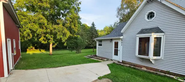 521 Humboldt St, Watertown, WI 53094