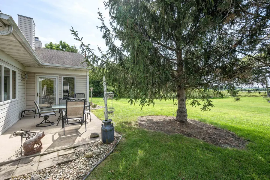 400 S Rice St, Whitewater, WI 53190 - #3