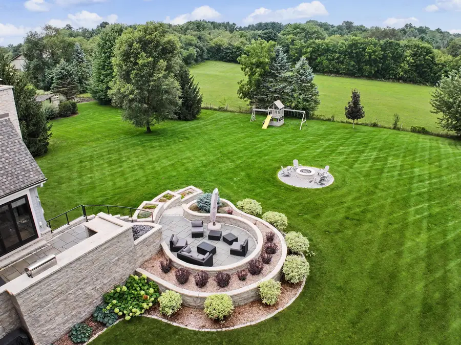 254 Legend Heights Ct, Wales, WI 53183 - #3