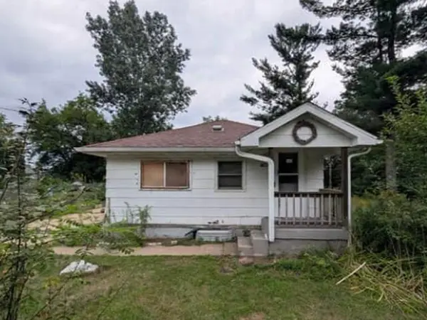 3025 Water St, Stevens Point, WI 54481