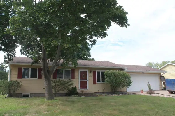 633 12th Ave N, Onalaska, WI 54650
