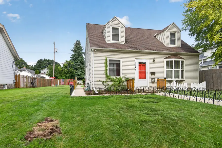 1641 S 81st St, West Allis, WI 53214 - #2