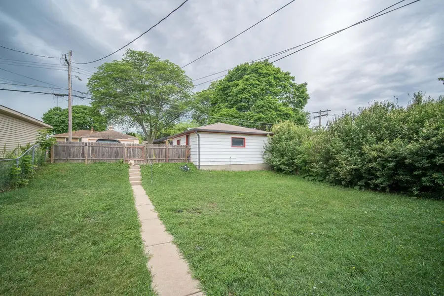 4127 N 84th St, Milwaukee, WI 53222 - #3